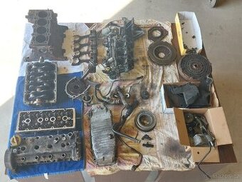 Motor 1.4 T-Jet - hlava, blok, klika, vačky, písty, vana