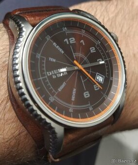 LUXUSNÍ pánské velké hodinky DIESEL _ NOVÁ BATERIE👍👍👍