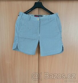 Kraťasy vel. M