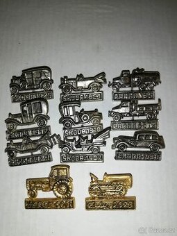 Prodám odznaky Škoda, Praga, Zetor