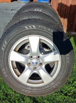 Volvo orig. alu disk se zimní pneu Nokian  215/65/R16 XC70