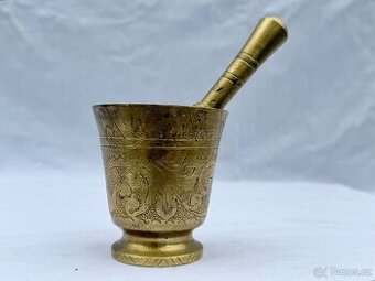 Hmoždíř masivní mosazný glavírovaný