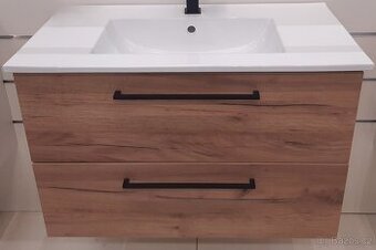 Koupelnová skříňka s umyvadlem 80 cm