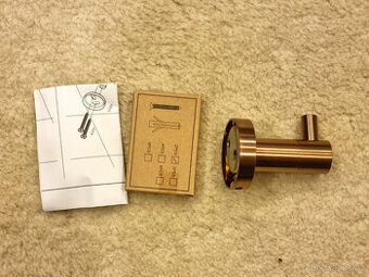 Omnires MP60110CPB Háček, kartáčovaná měď