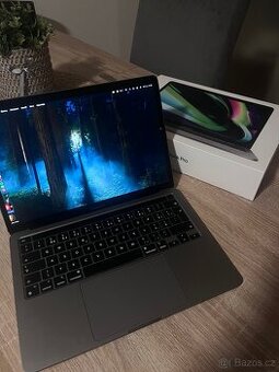 MacBook Pro 13,3" Touchpad / M1 / 8GB / 256GB /