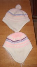 Zimní čepice pro dvojčata bílé na uši