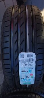 235/55 r17 XL Nokian