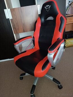 Židle k PC
