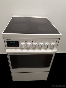 sklokeramický sporák Siemens, display