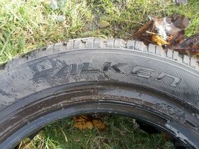 4 kusy zánovní pneumatiky zimní 17 Falken