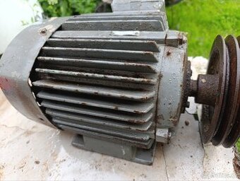 ELEKTROMOTOR PATKOVY