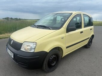 Fiat Panda 1,1 benzin , 114 najeto , klima, posilovač