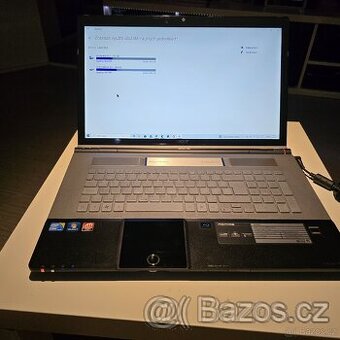 Notebook Acer Aspire 18"