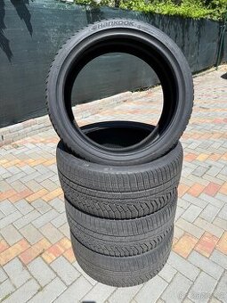 Hankook Winter icept Evo2 245/35 R19