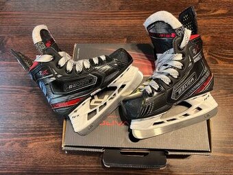 Brusle Bauer Vapor 2X Yth