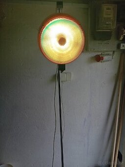 Retro infračervená lampa HPS 150 (ČSSR)
