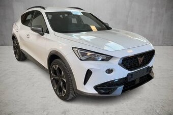 Cupra Formentor 1.5Tsi 150ps rv2024 13000km Matrix kamera