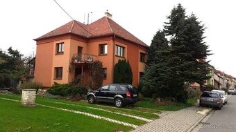 PRONÁJEM BYTU V RODINNÉM DOMĚ V KNĚŽPOLI (UH)