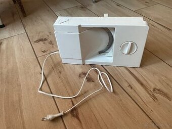 El.kráječ na chléb- Bosch