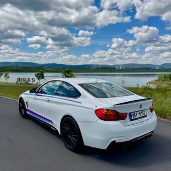 BMW 428i coupe M-packet manuál