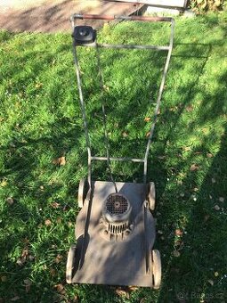 Stara sekačka elektricka