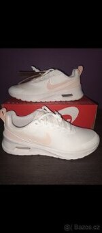 Nike air max vel 42