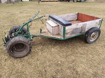 Fréza (malotraktor) bez agregátu + brzděný vozík