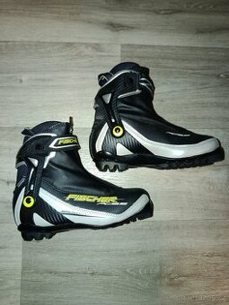 Boty na běžky Fischer Rc5 Skate, vel.37