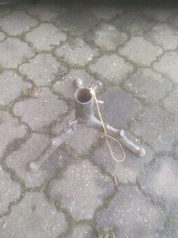 stojan na vánoční stromek