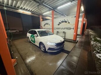 PRONÁJEM VOZIDLA ŠKODA OCTAVIA 4 2021, AUTOMAT, NA TAXI - 1