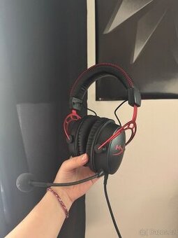 HyperX Cloud Alpha sluchátka