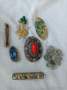 Prodam broze a odznaky,ceny symbolické