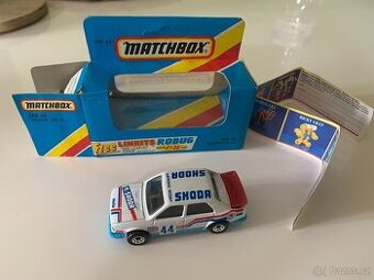 MATCHBOX ŠKODA 130LR -RARITA- bez nápisu -DUCKHAMS-