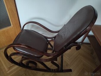 Houpací křeslo