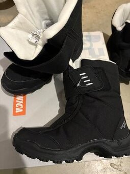 Snehule Decathlon vel 36