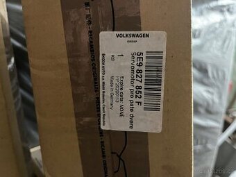 Elektrická vzpěra kufru ŠKODA OCTAVIA III KOMBI 5E9 827 852