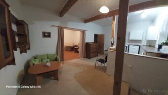 Pronájem bytu blízko Velvar - 1