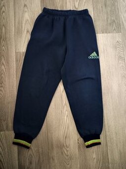 Tepláky Adidas vel. 110/116