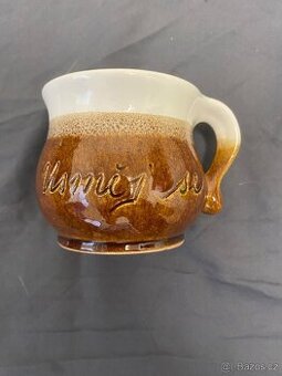 Keramický hrnek s podšálkem „Usměj se“ ☕😊