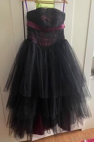 Plesové šaty vel.38