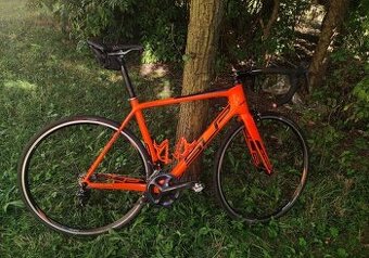 Silnicni kolo Superior