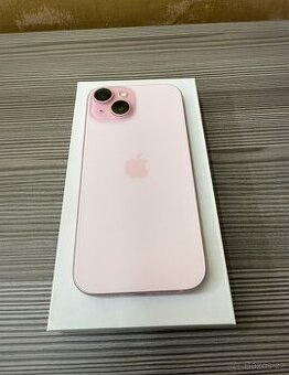 Apple iPhone 15 128GB růžová, baterie 100%