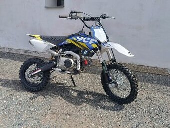 YCF pitbike Start F125