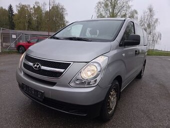 Hyundai H1 2.5CRDi 6 míst Nová STK
