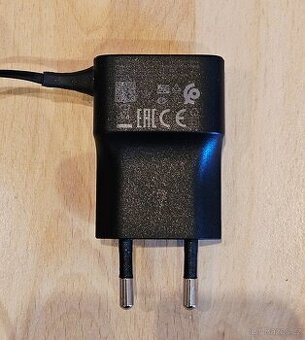 Originál nabíječka Nokia AC-18E Micro USB