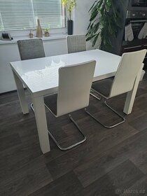 Stůl, židle - 1