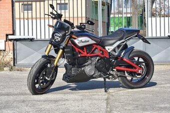 Indian FTR 1200 Carbon R – motorka našeho mechanika Davida n