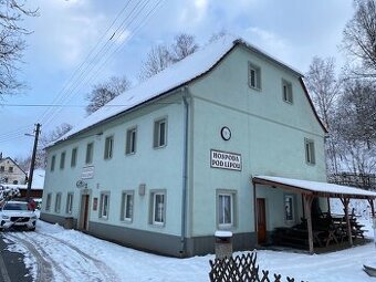Prodej penzionu s restaurací, sálem a ubytováním – Ves 3