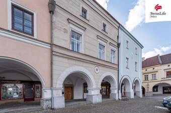 Prodej rodinného domu 740 m2 Husovo náměstí, Nové Město nad 