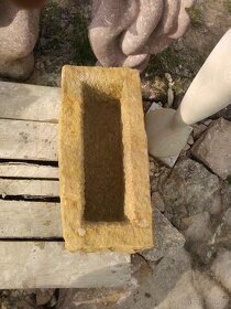 Kamenné koryto 50x25 hloubka 30cm